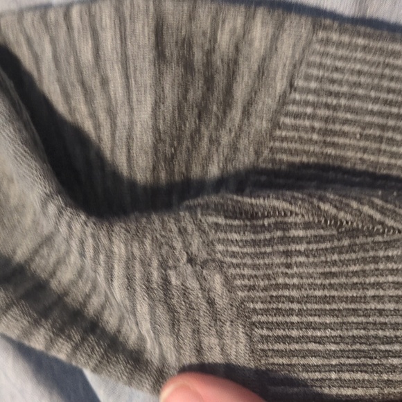 Athleta mock turtle neck shirt - Picture 3 of 4